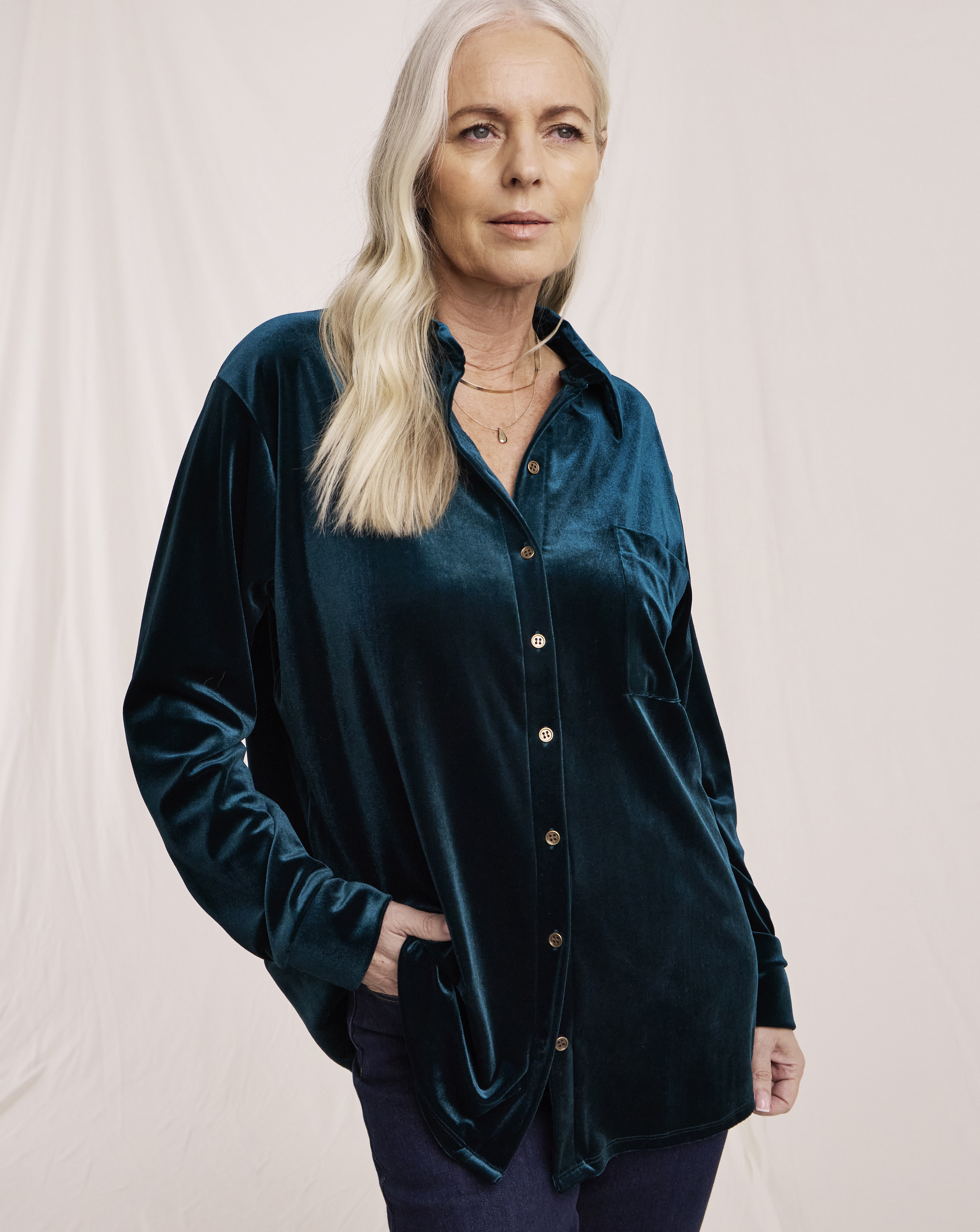 Julipa Longline Velvet Shirt
