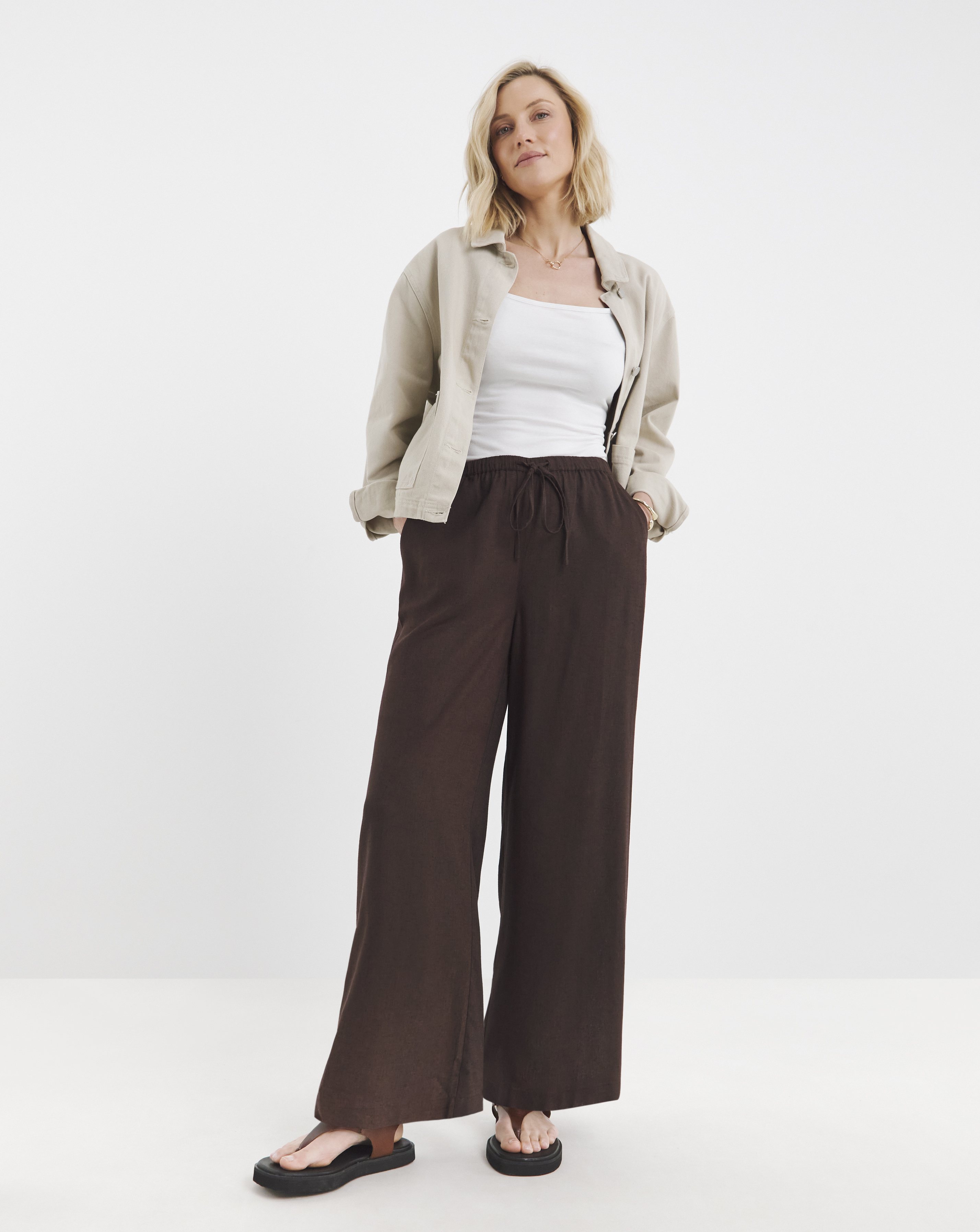 Linen Mix Wide Leg Trouser