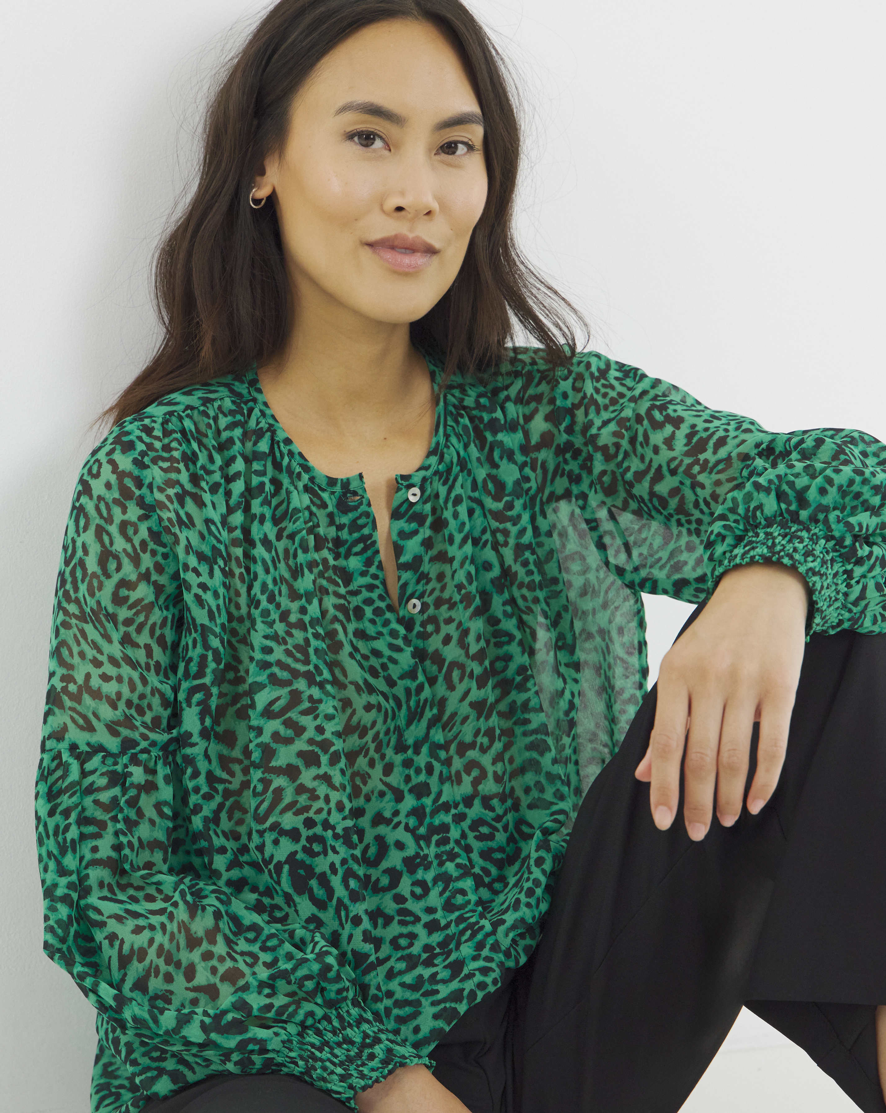 Georgette Collarless Blouse