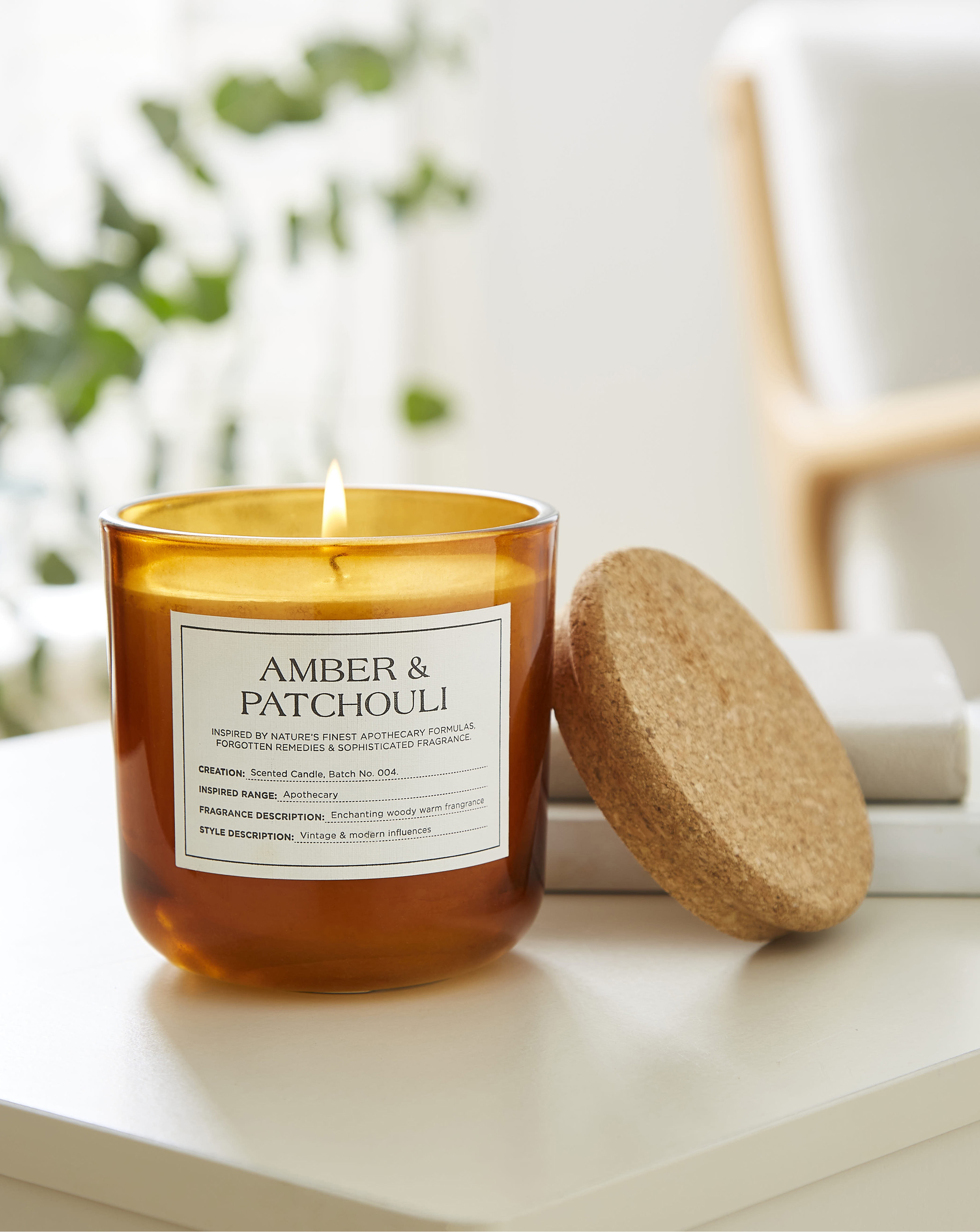 Amber & Patchouli Candle