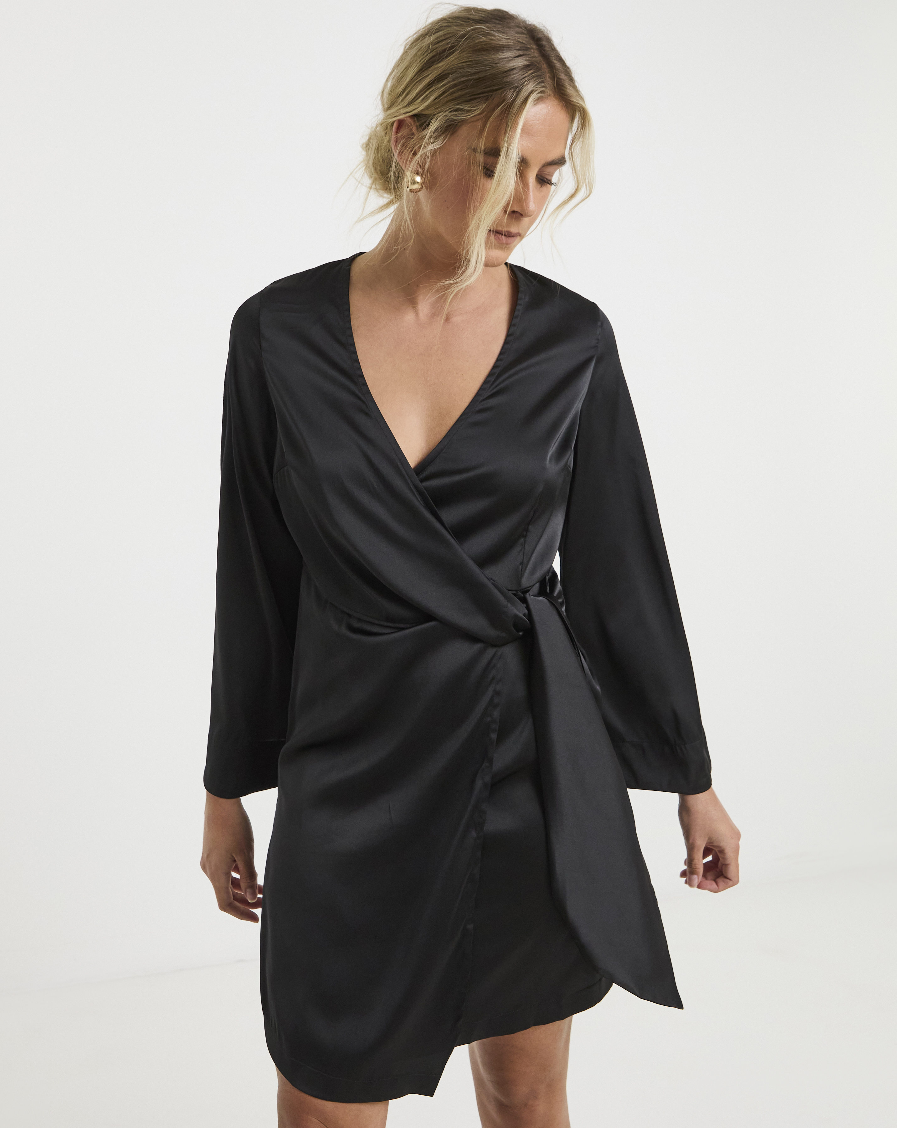 Simply Be - Women's Black Knot Front Satin Skater Dress - Size 26 - Black