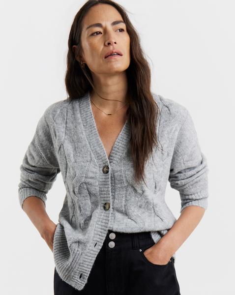 SPONGE CABLE CARDIGAN