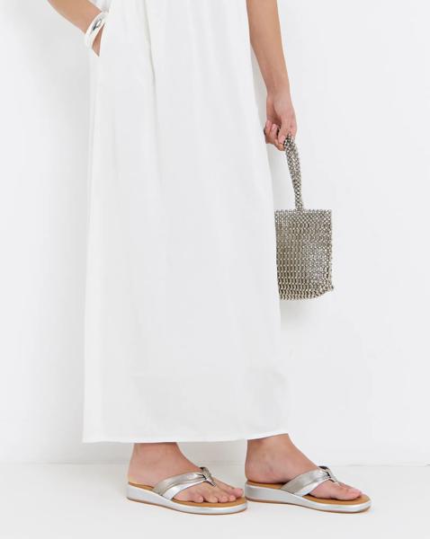 Toe Post Low Wedge Sandal Wide