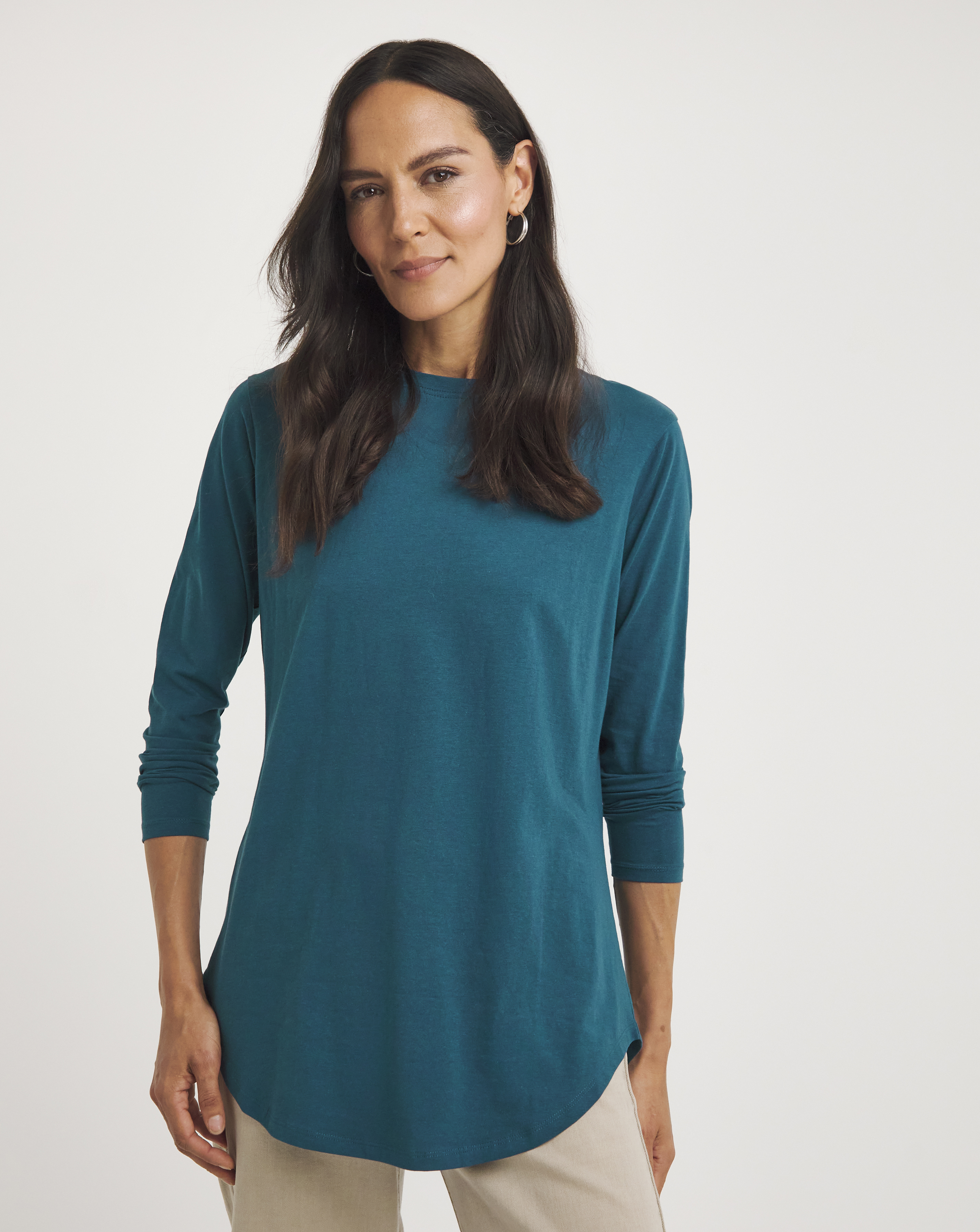 The Longline Curved Hem