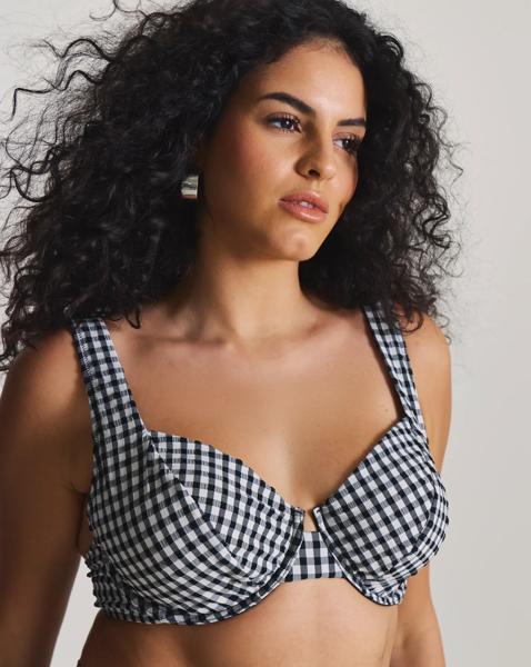 New In - Magisculpt Contour Me Bikini Top