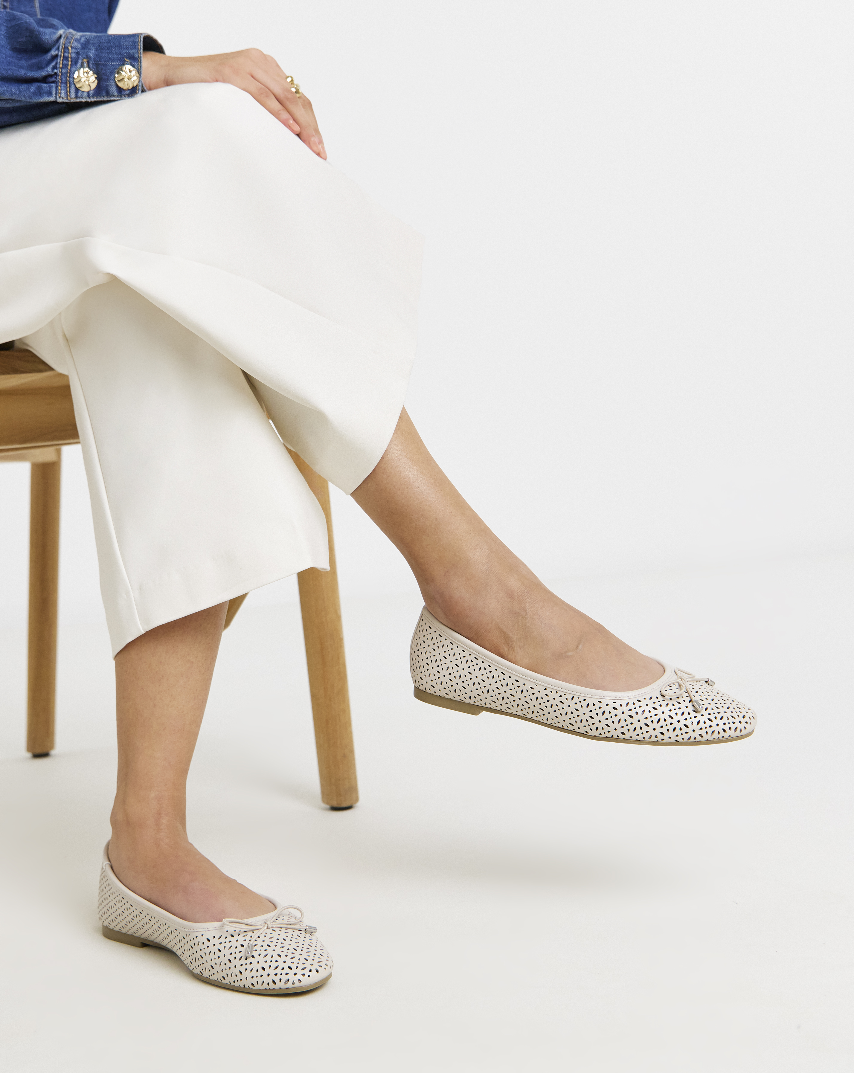 Lasercut Ballerina Wide