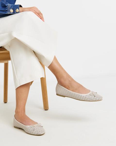 Lasercut Ballerina Wide