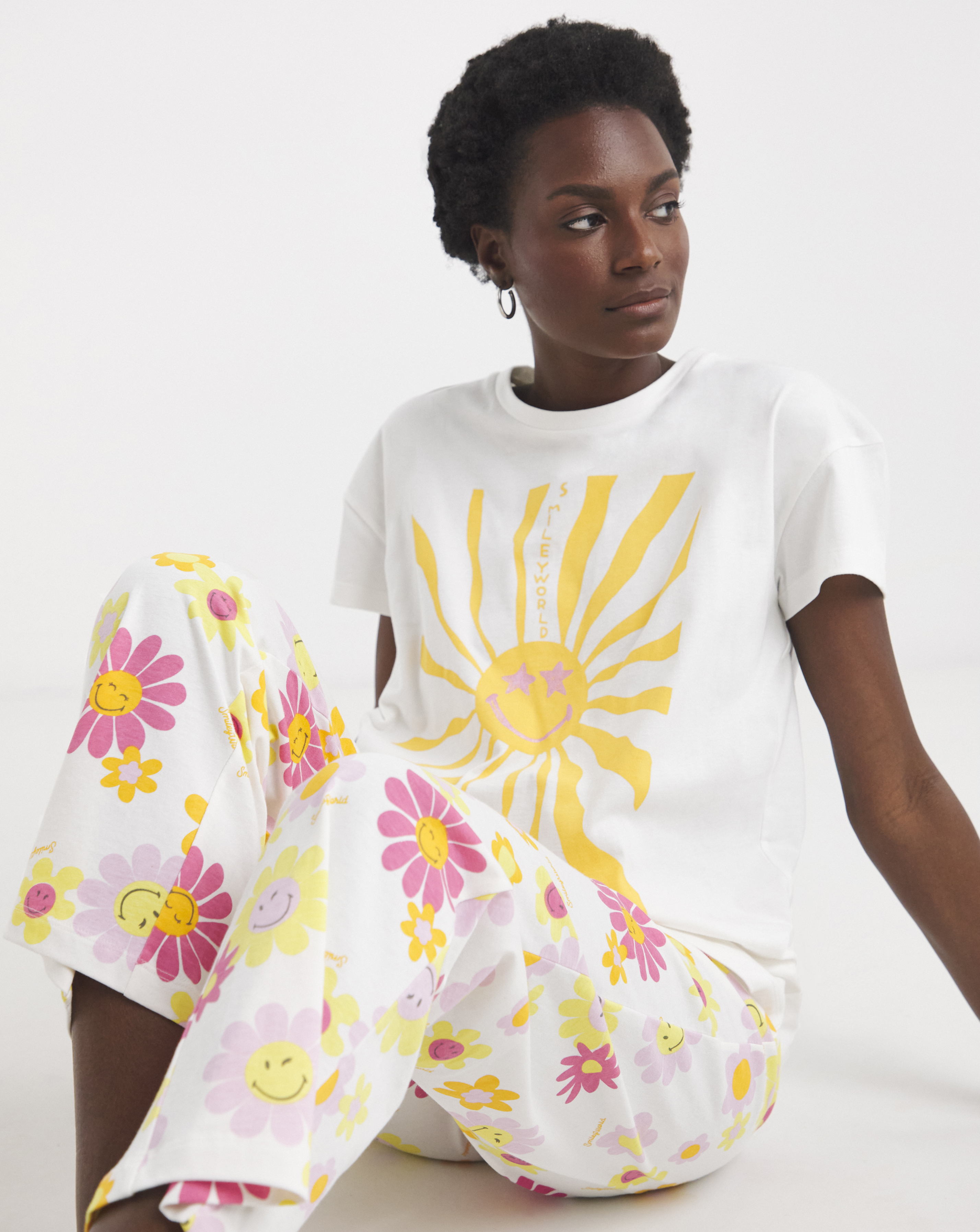 Smiley World Wide Leg Pyjama Set