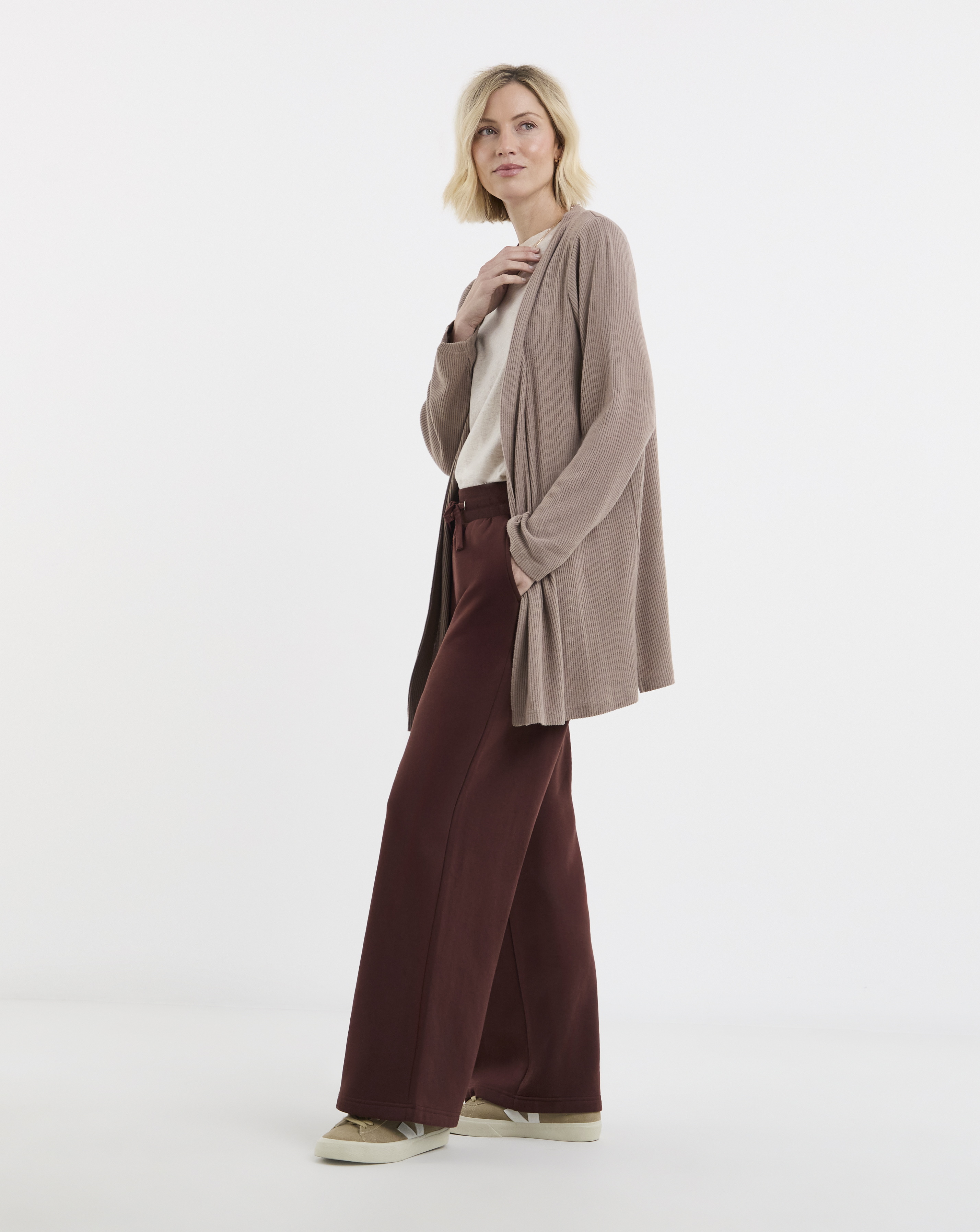 Wide Leg Jogger