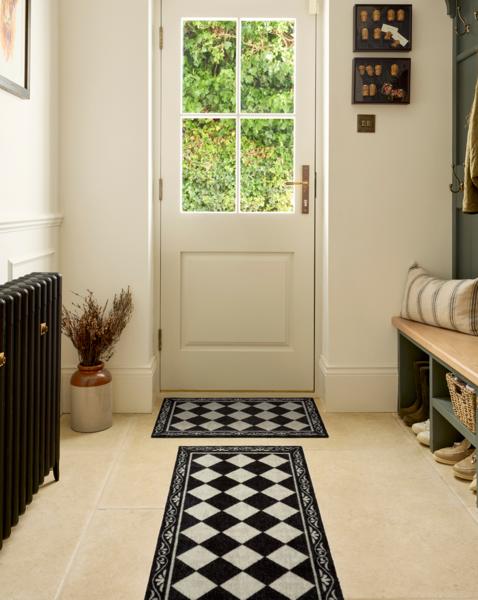 Nylon Indoor Manor Tile Runner
