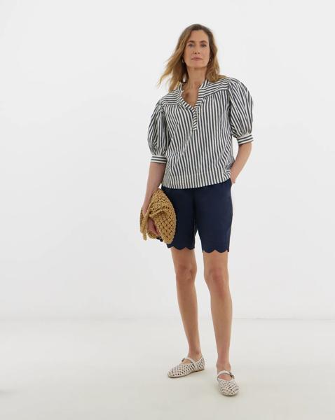 Scallop Edge Linen Mix Short - Image