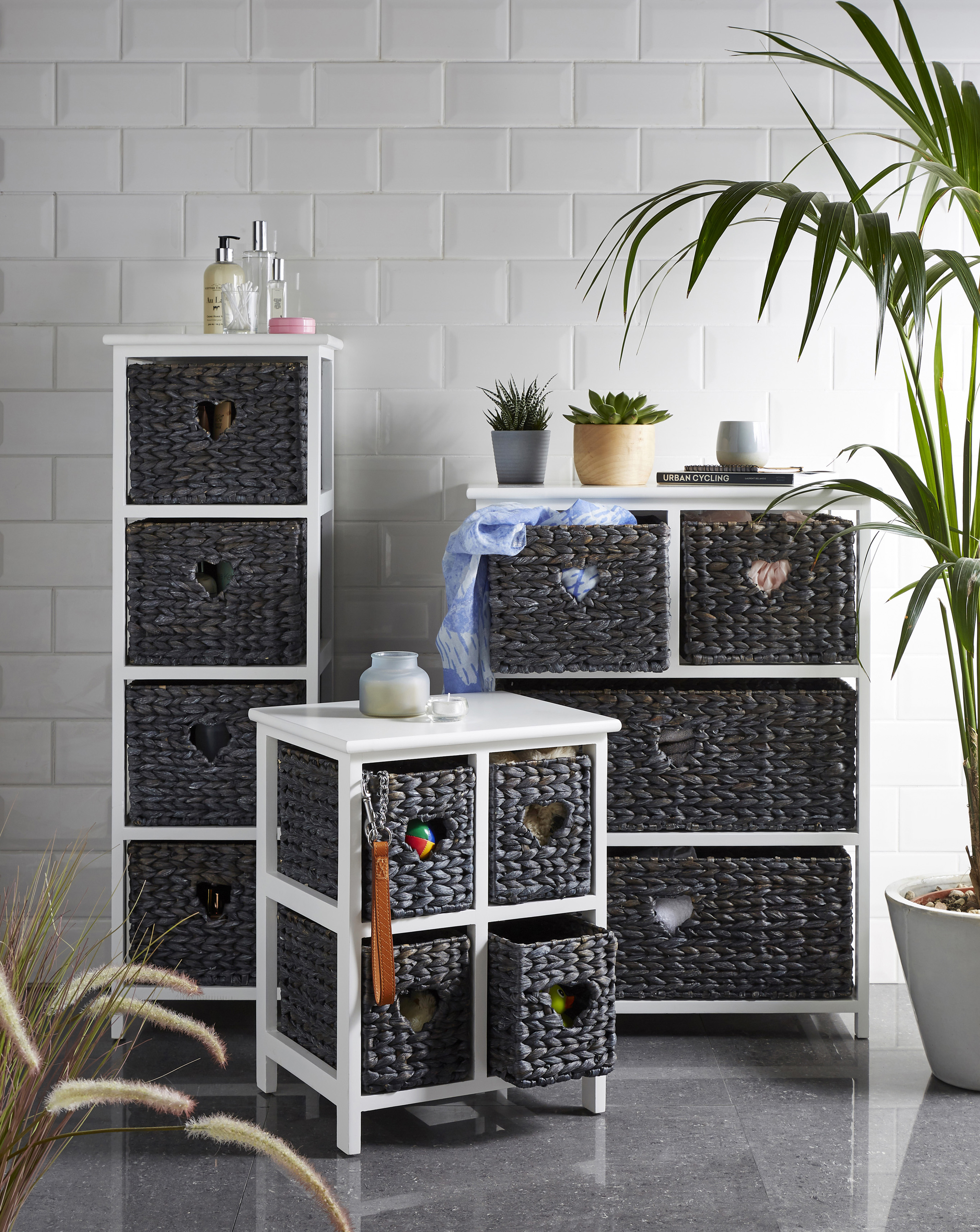 Hyacinth Hearts 4 Drawer Square Unit