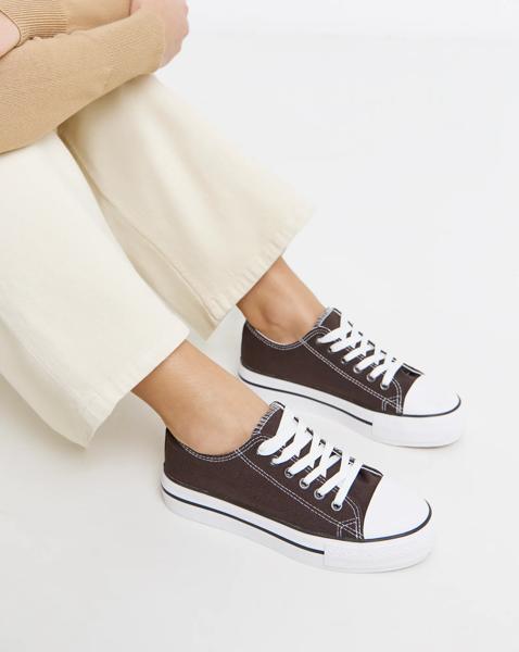 Low Cut Trainers Wide