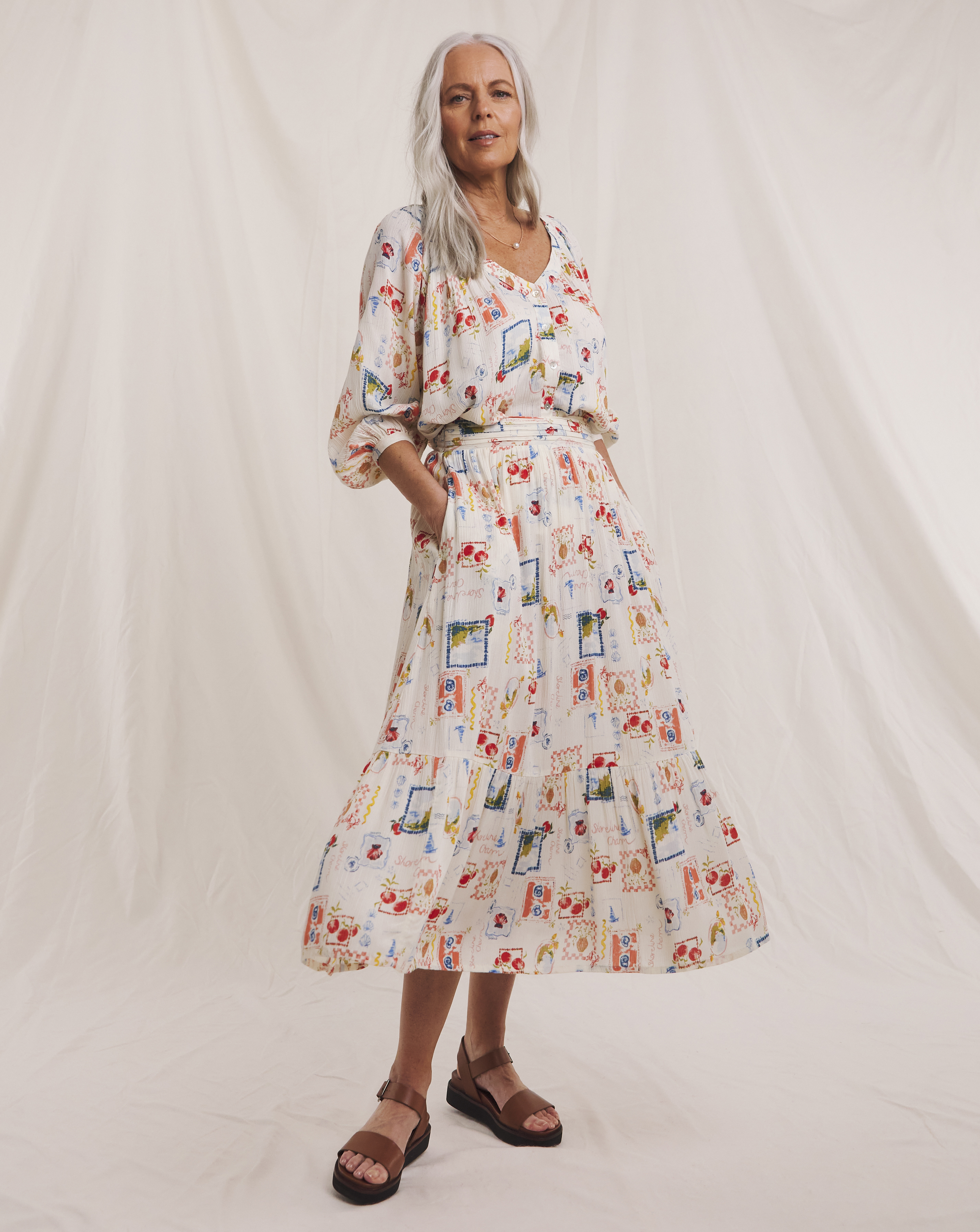 Julipa Postcard Print Crinkle Midi Skirt