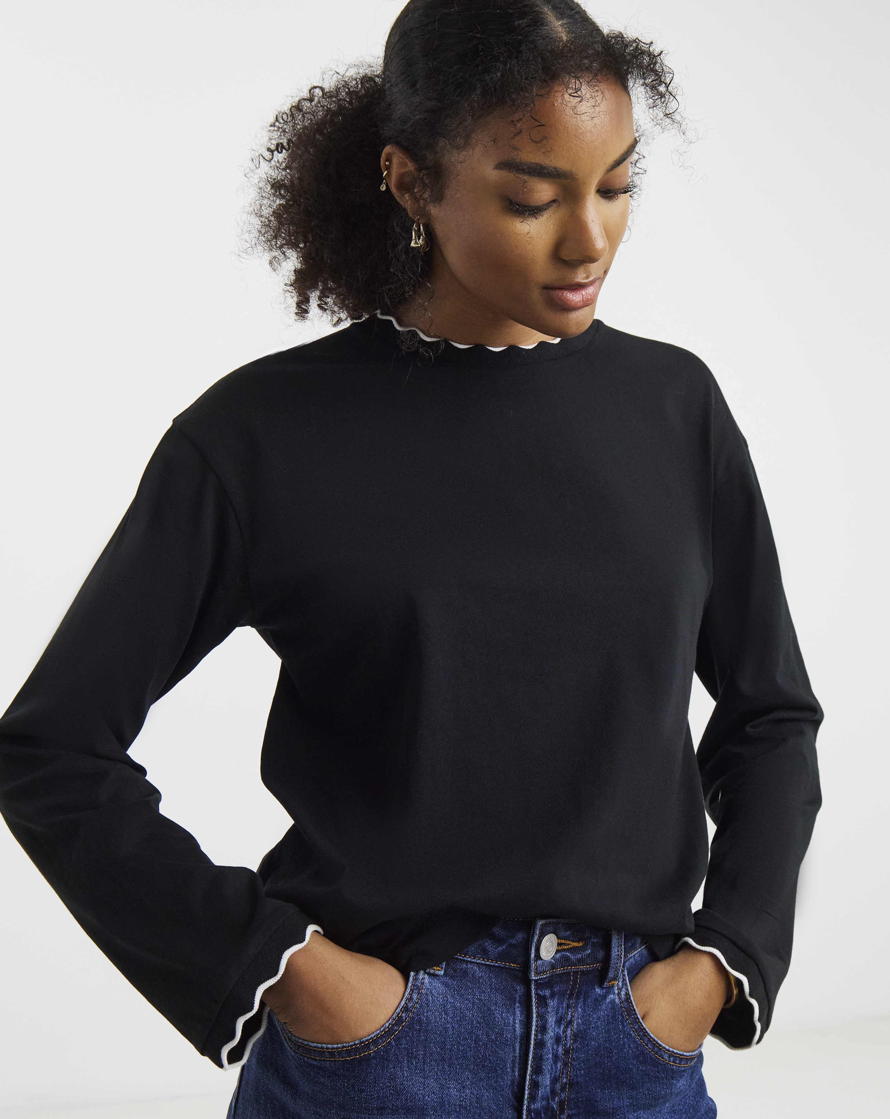 Long Sleeve Scallop Edge Top