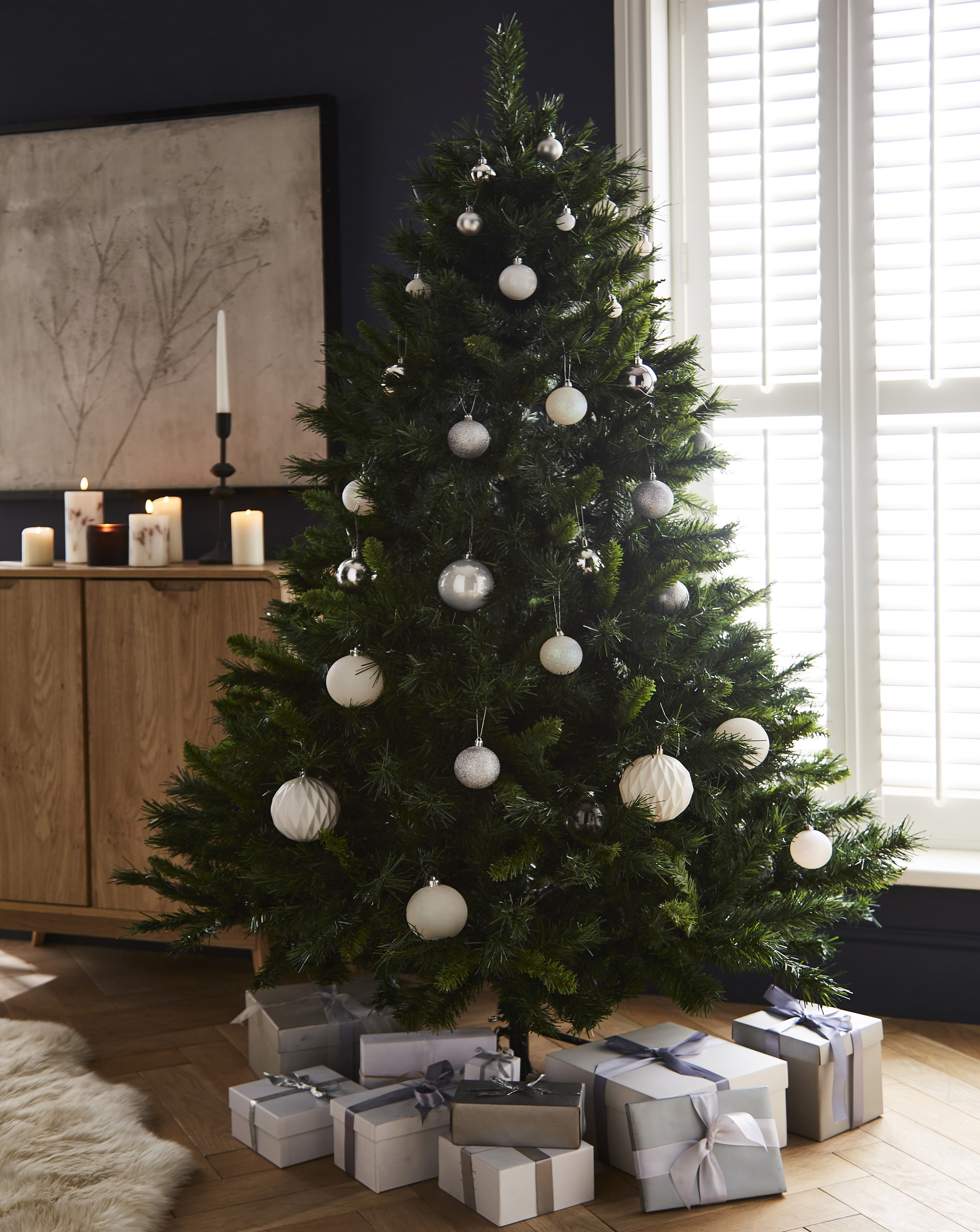 Malmo Pine Christmas Tree