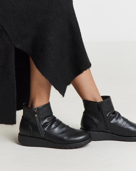Low Wedge Boot With Zip Wide