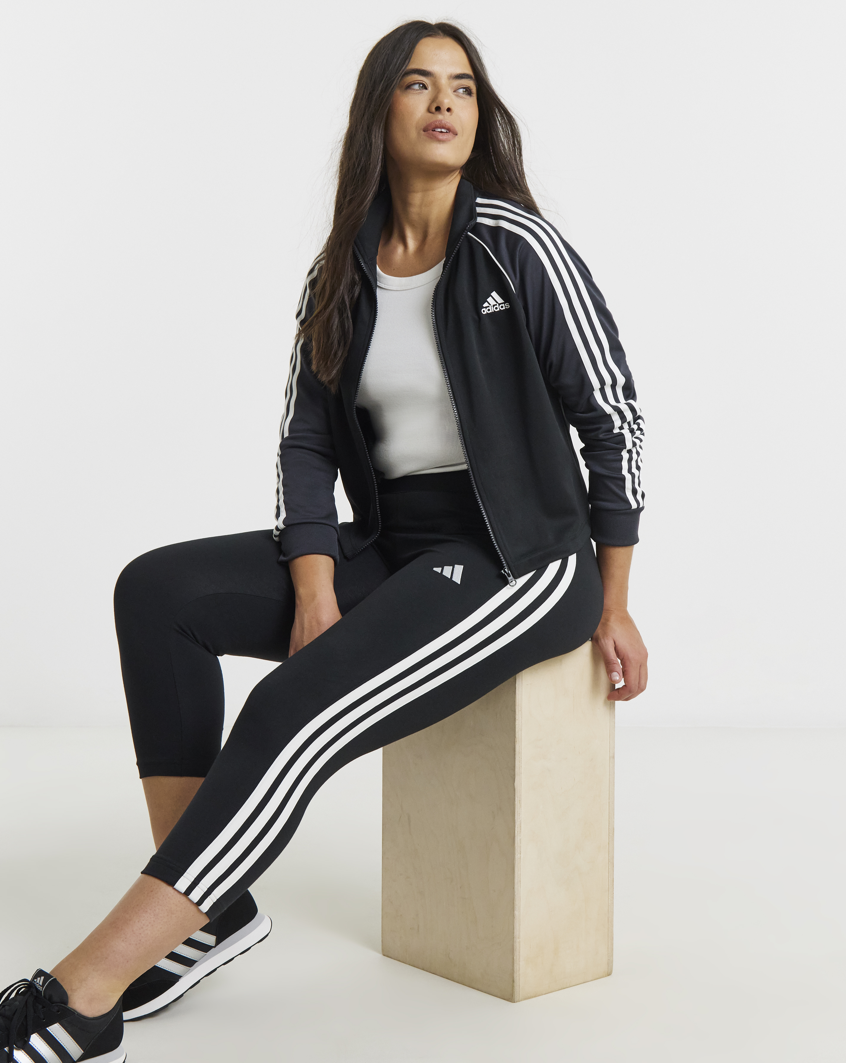 adidas 3 Stripes 3/4 Leggings