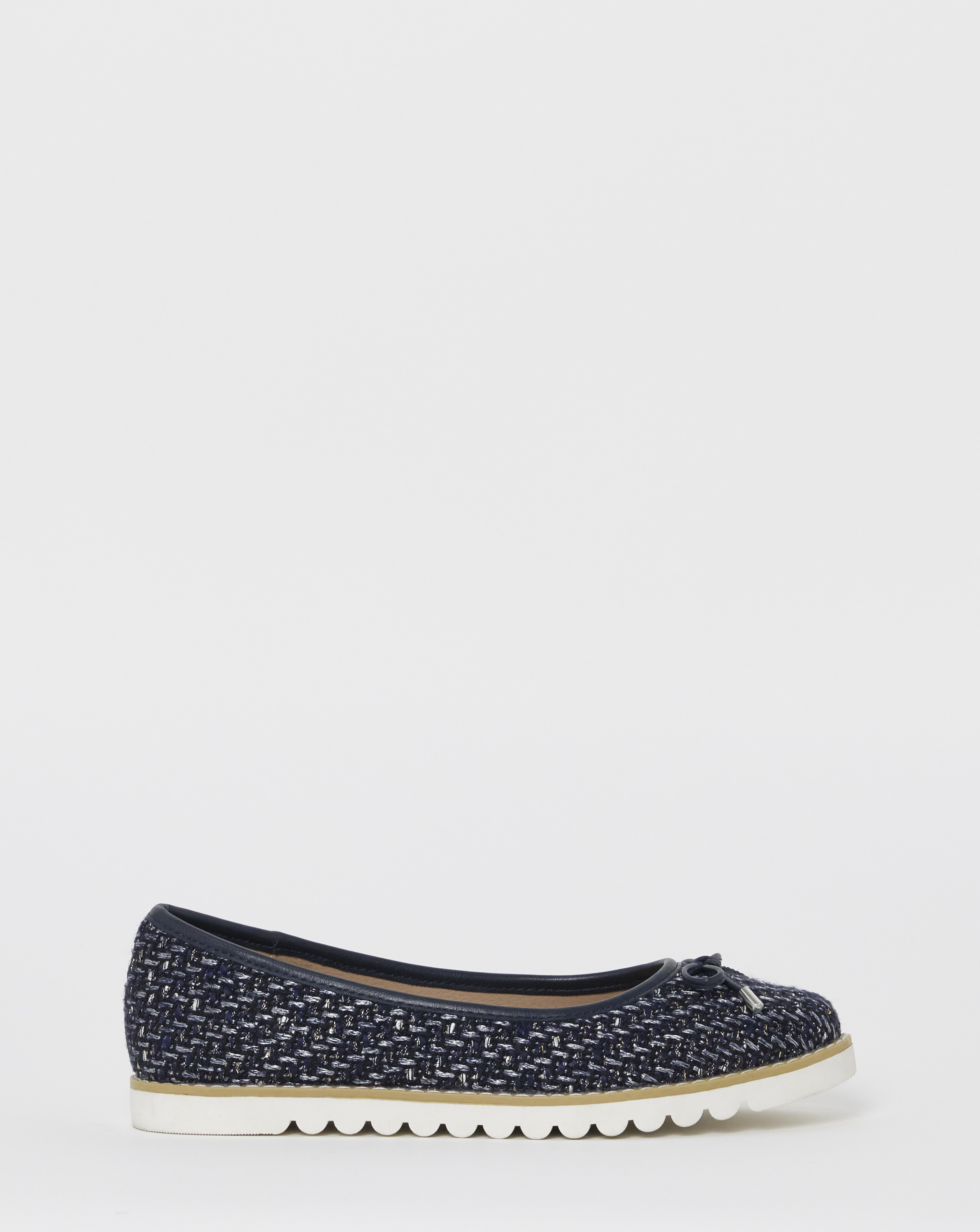Cushion Walk Bow Boucle Ballerinas E Fit