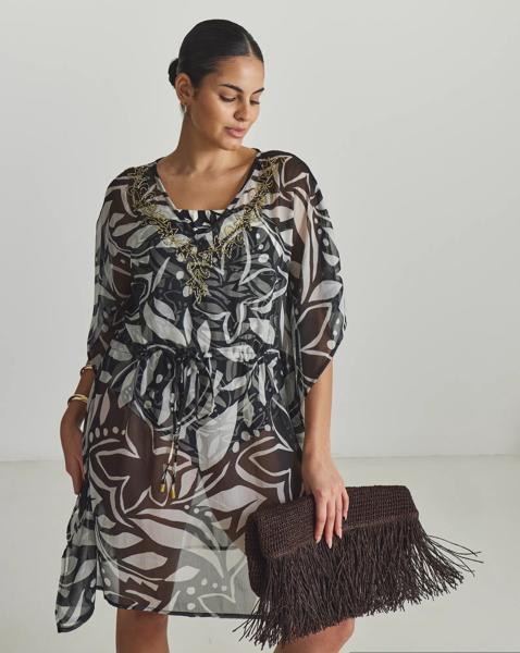 Magisculpt Embellished Kaftan