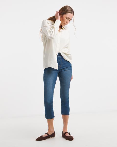 Mid Blue Capri Jeggings