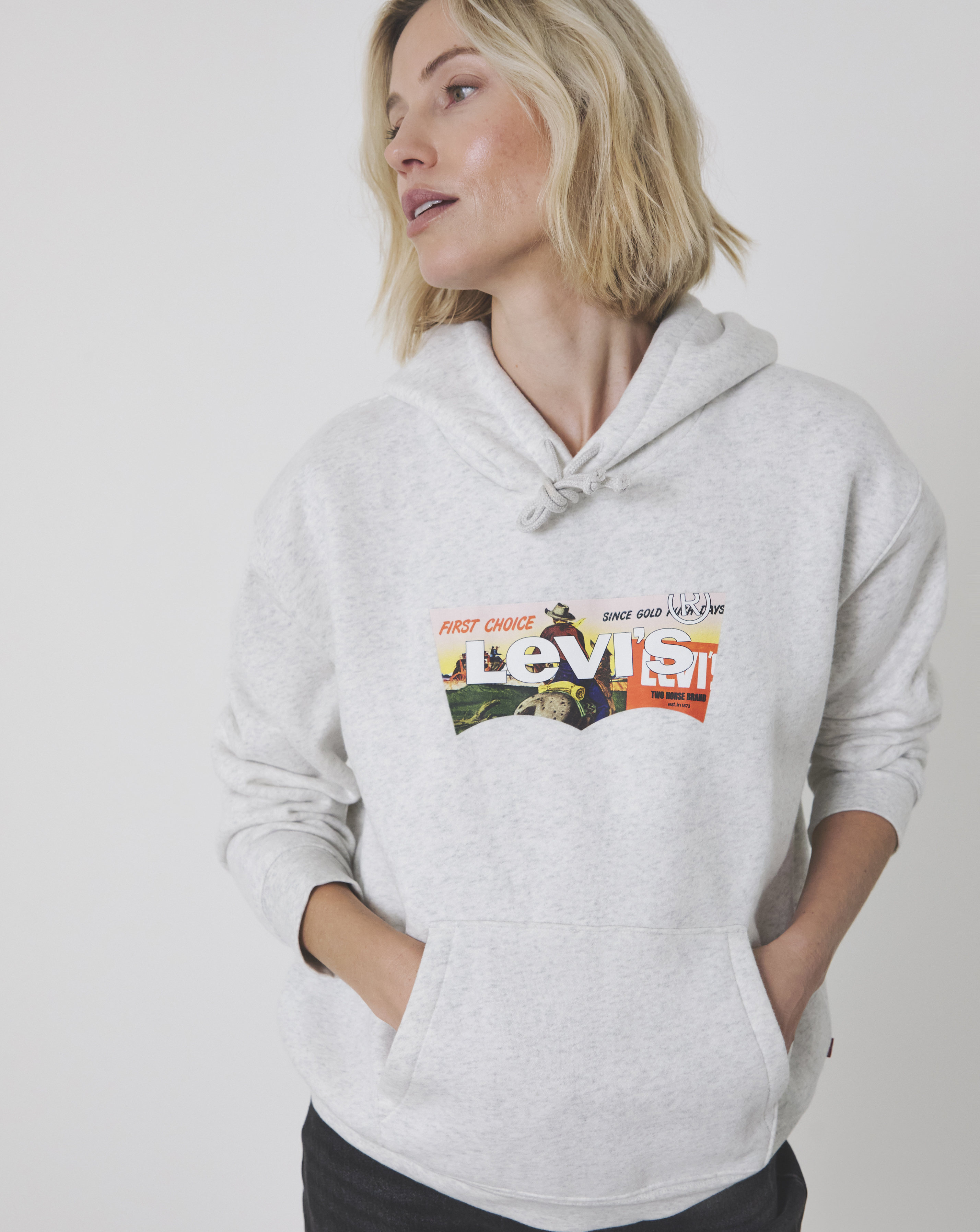 Levi's White Graphic Everyday Hoodie - Large