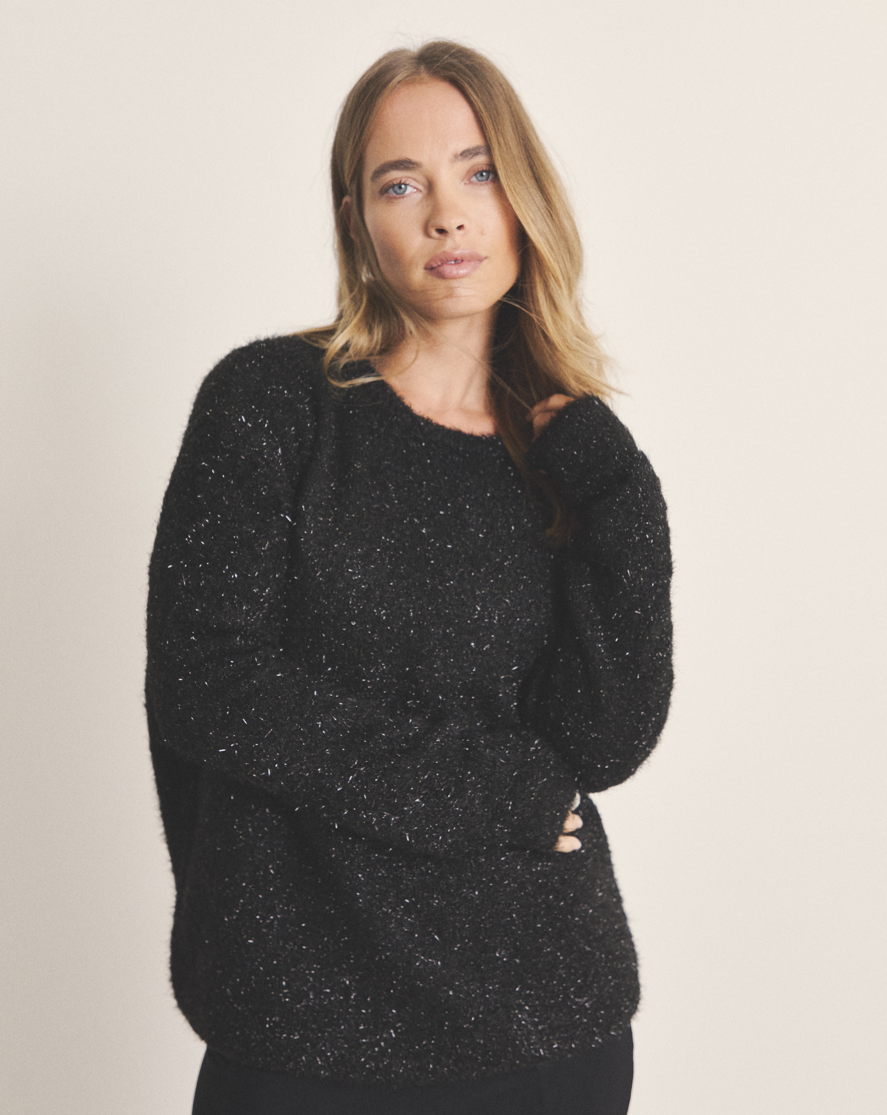 Simply Be Tinsel Knit Bow Back Jumper